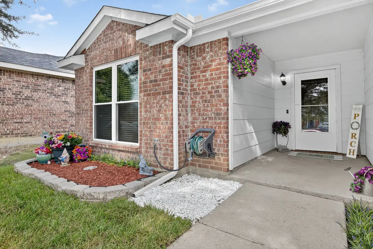 2737 Briscoe Drive, Fort Worth, TX 76108 - #1