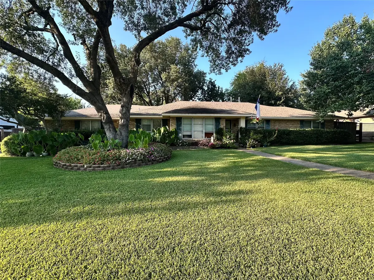 5409 Del Roy Drive, Dallas, TX 75229 - Image #1