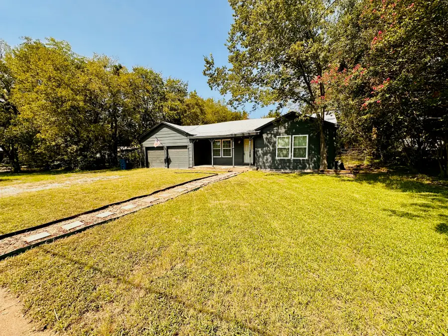 702 W Main Street, Ladonia, TX 75449 - Image #2