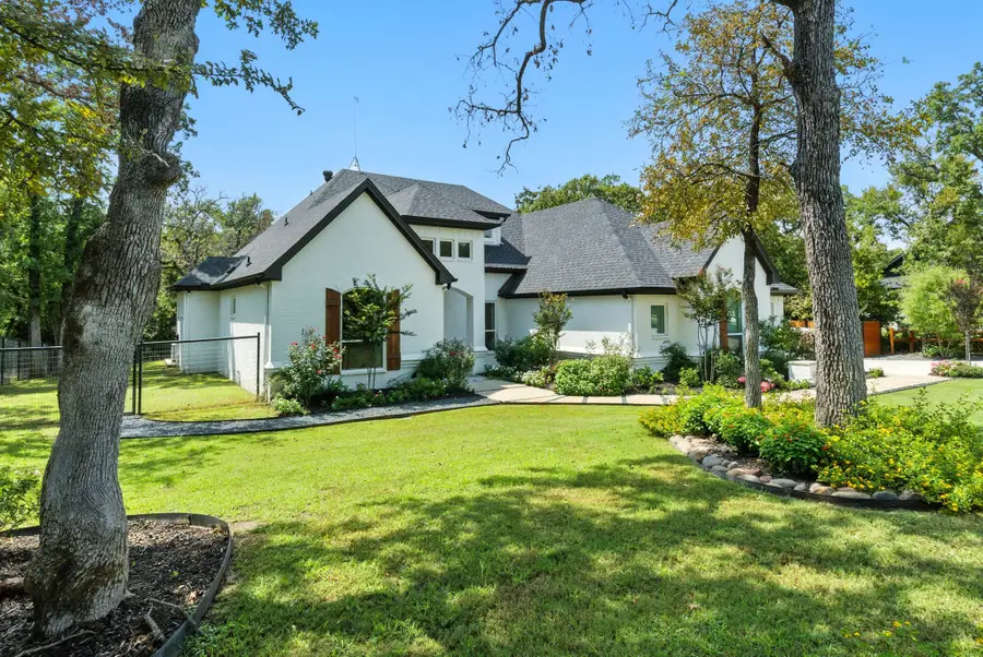 1001 Trinity Oaks Road, Weatherford, TX 76087 - Image #2