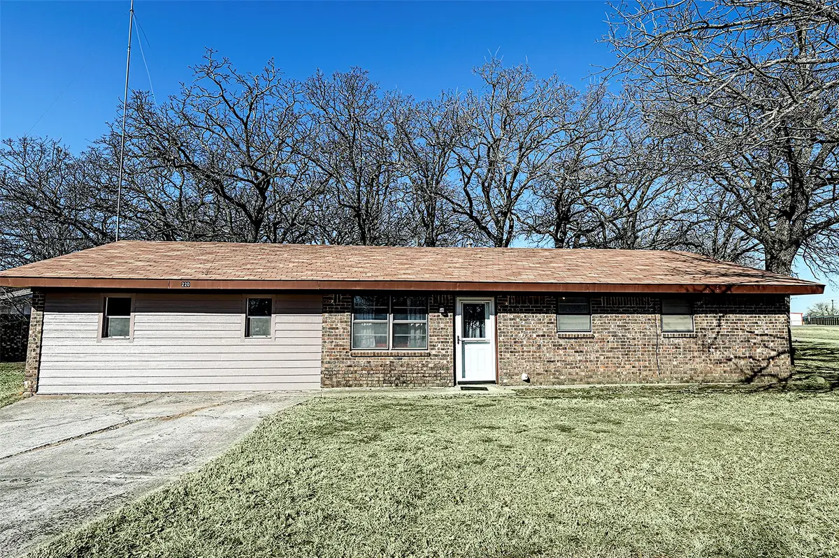 220 Tanglewood Street, Bowie, TX 76230 - #1