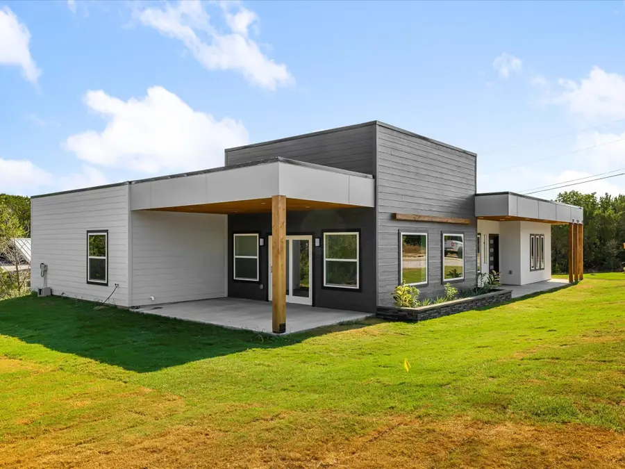 3501 Sleepy Water Road, Granbury, TX 76048 - Image #3