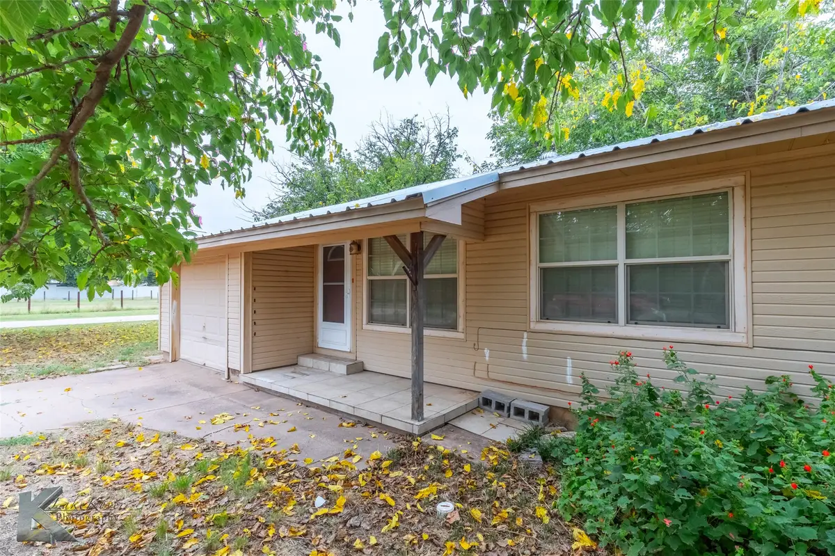 1004 N 9th Street, Haskell, TX 79521 - #1