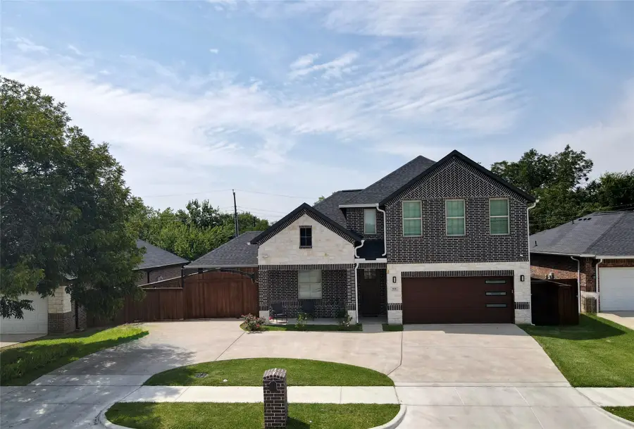 908 Marcellus Court, Arlington, TX 76011 - Image #2