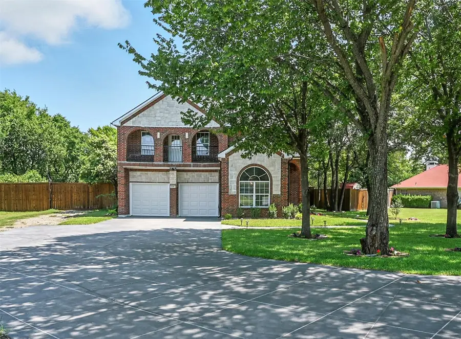 626 SE 4th Street, Grand Prairie, TX 75051 - Image #2