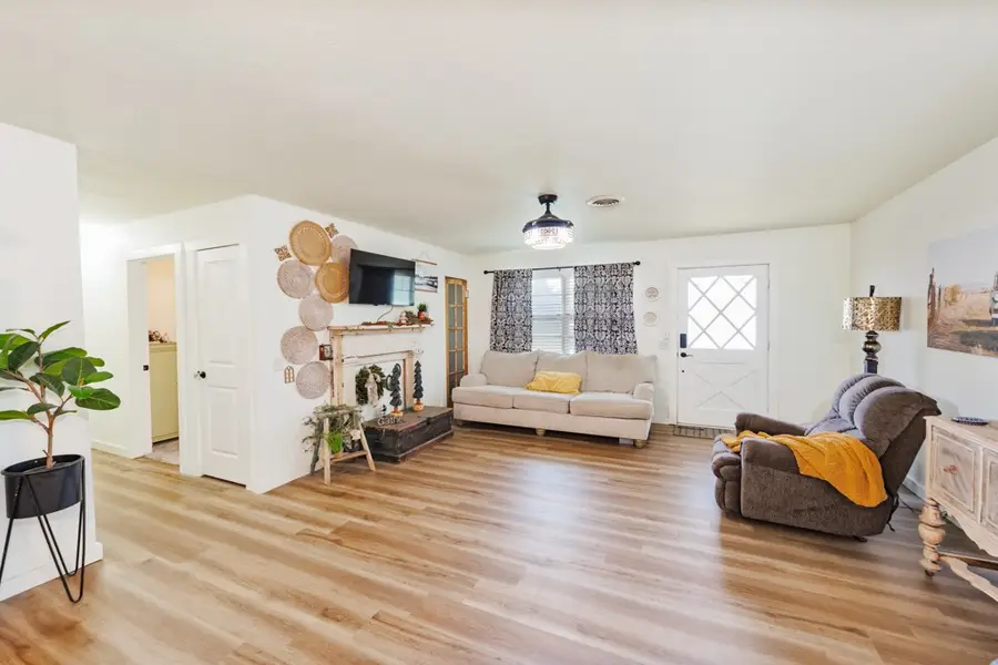 7590 Fm 1758, Bowie, TX 76230 - Image #3