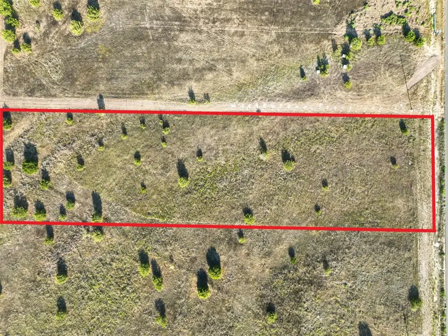 157 Gilmore Court, Lipan, TX 76462 - Image #3