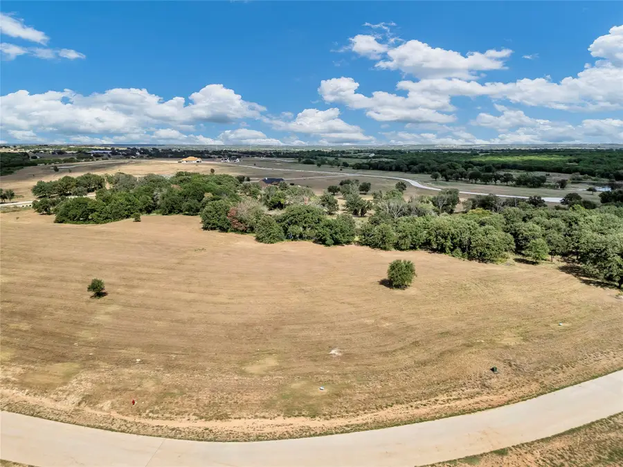 5025 Stover Way, Granbury, TX 76049 - Image #3