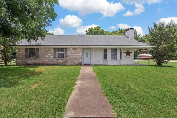 801 Dayton Drive, Robinson, TX 76706