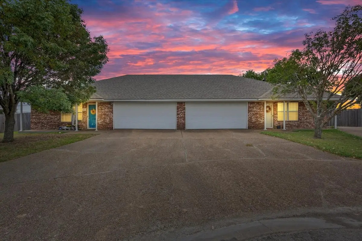 905 Black Diamond Circle, Hewitt, TX 76643 - Image #1