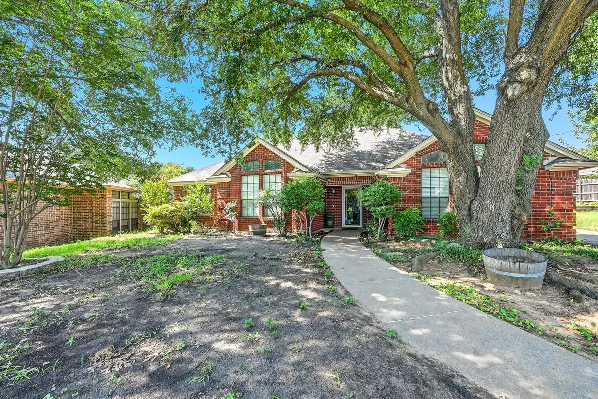 4102 Autumn Ridge Court, Arlington, TX 76016 - #1