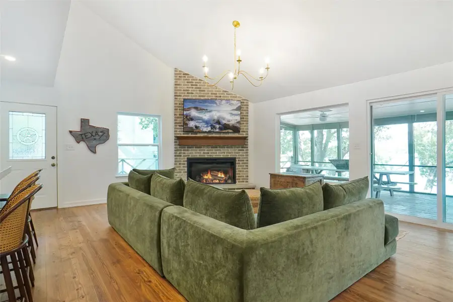 2147 Chaparral Drive, Gainesville, TX 76240 - Image #3