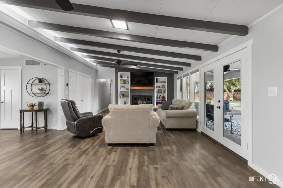 716 E South Street, Henrietta, TX 76365 - Image #2