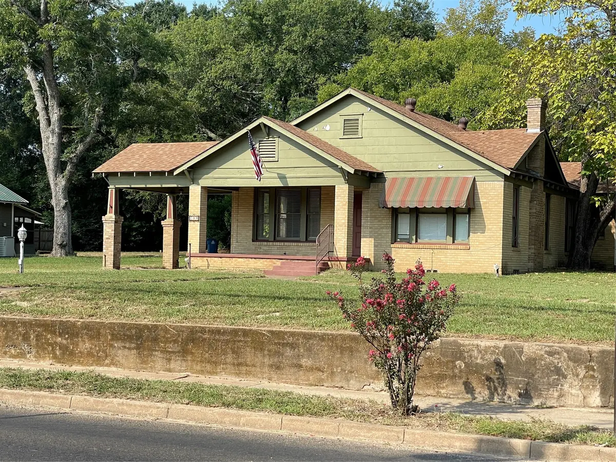 300 S Prairieville Street, Athens, TX 75751 - Image #1