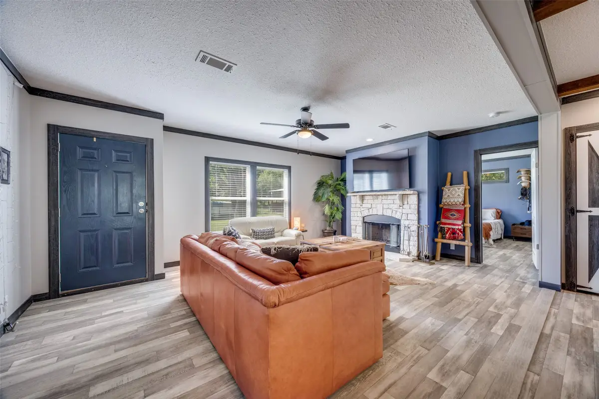 8999 Fm 678, Whitesboro, TX 76273 - Image #1