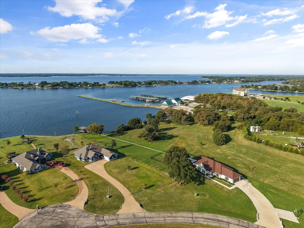 122 Moonlight Point, Corsicana, TX 75109 - Image #1