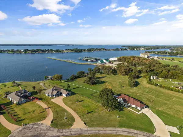 122 Moonlight Point, Corsicana, TX 75109