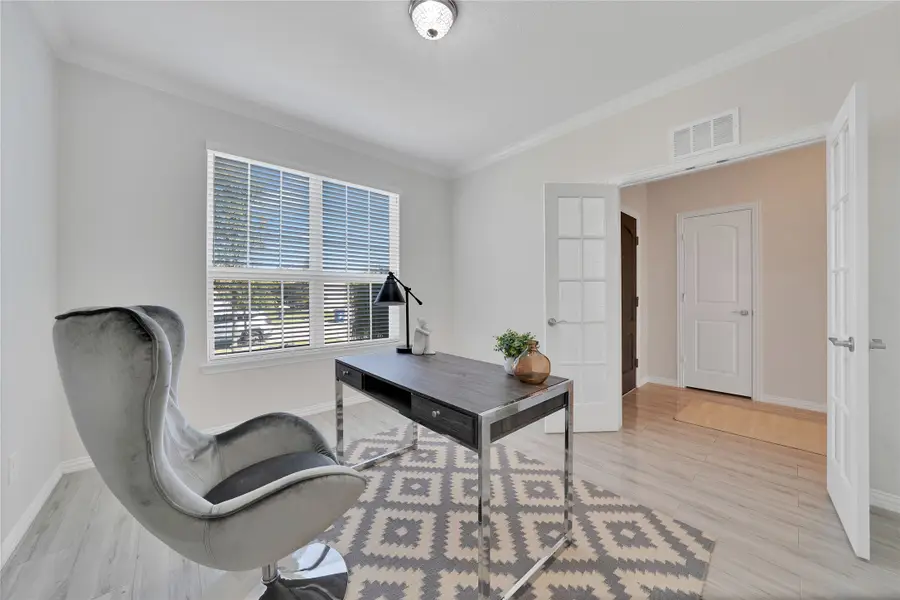 7616 Heritage Drive, Aubrey, TX 76227 - Image #3