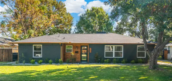 6746 Braeburn Drive, Dallas, TX 75214