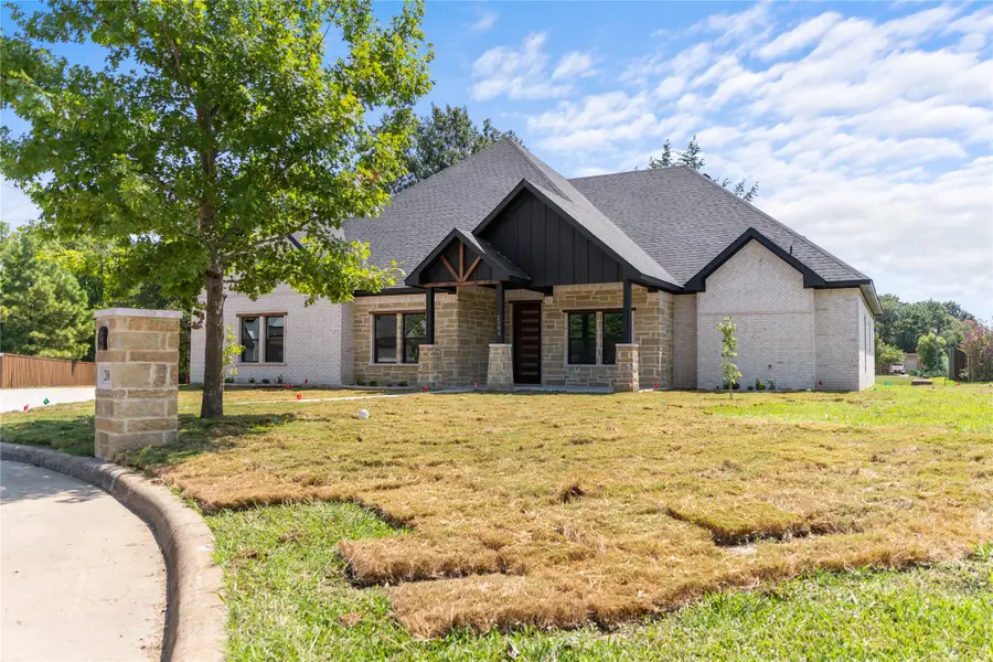 2005 Cumberland Circle, Corsicana, TX 75110 - Image #2