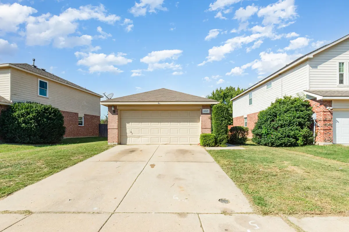 2829 Coyote Ridge Drive, Fort Worth, TX 76244 - #1