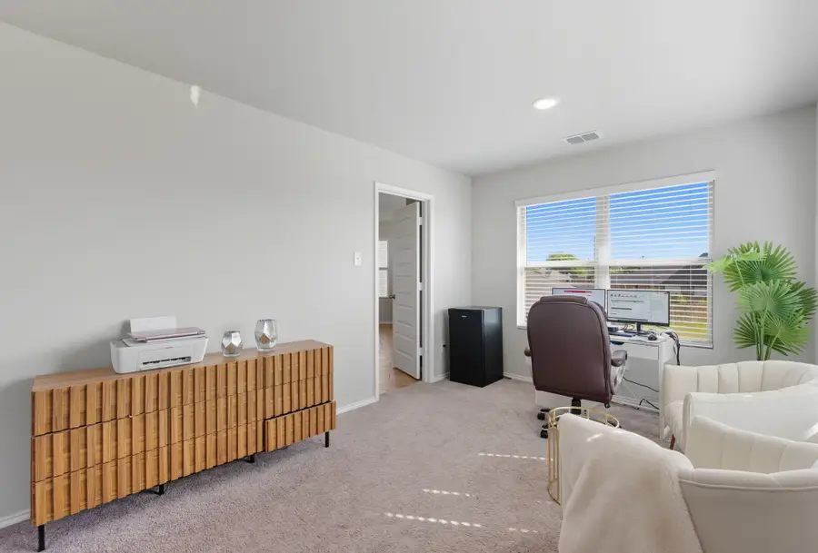 1233 Benwick Drive, Van Alstyne, TX 75495 - Image #3