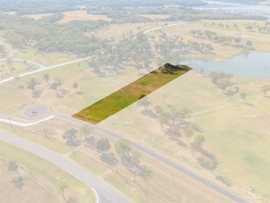 237 Lakeshore Terrace, Windom, TX 75492 - Image #2