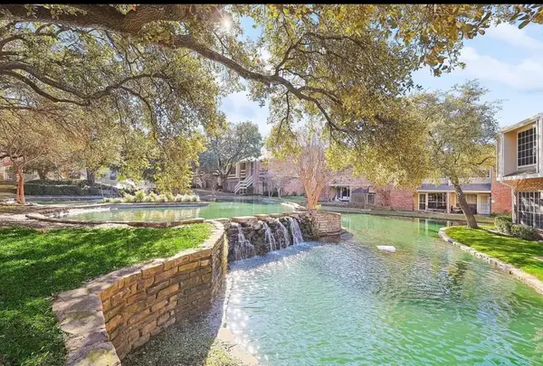 3550 Country Square Drive #109, Carrollton, TX 75006