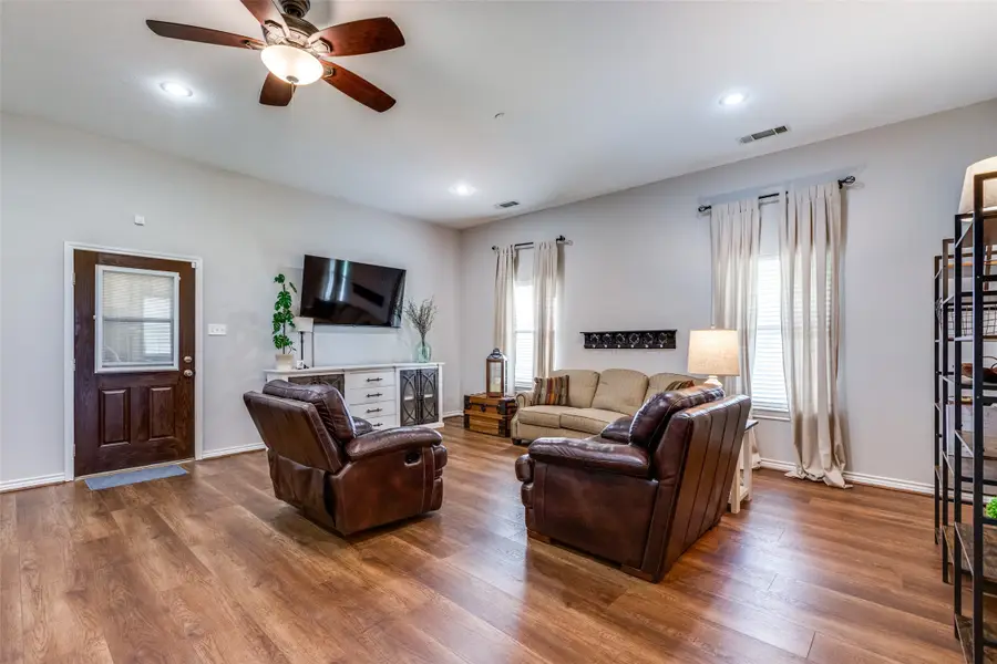 623 County Road 3130, Bonham, TX 75418 - Image #3