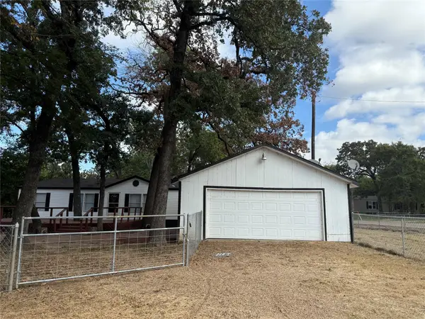 100 Crow Street, Mabank, TX 75156