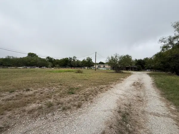 900 N Tiffin Road, Ranger, TX 76470