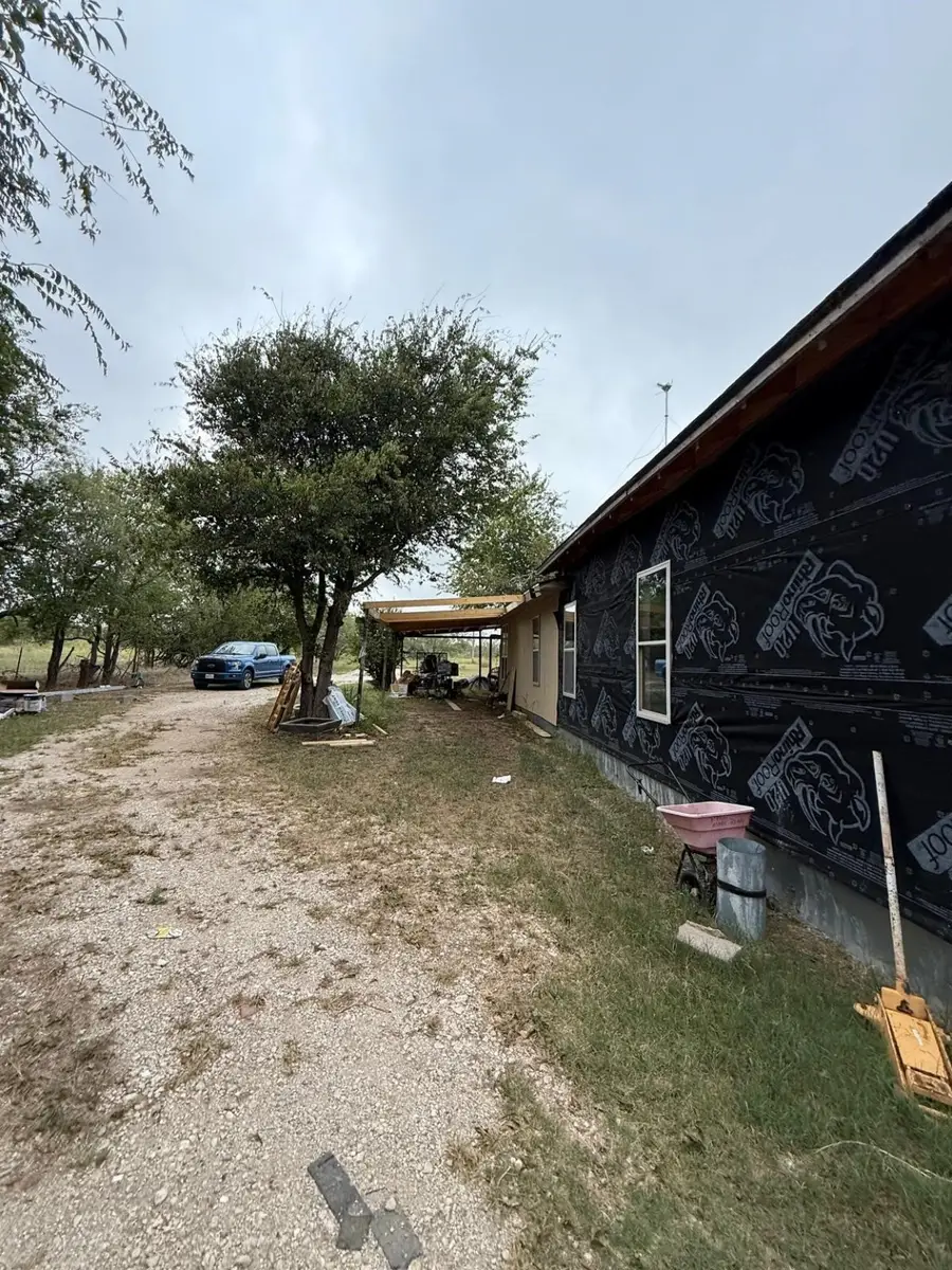 900 N Tiffin Road, Ranger, TX 76470 - Image #3