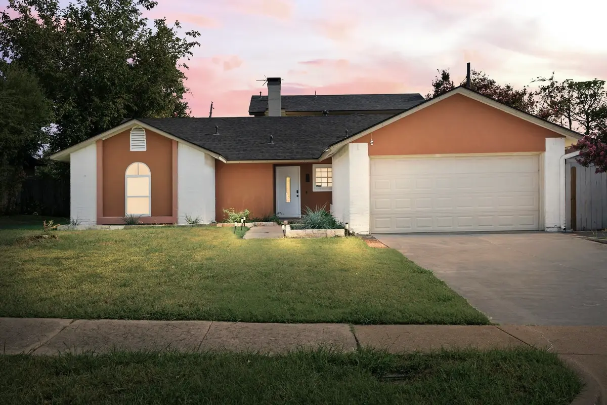 3508 Grande Bulevar, Irving, TX 75062 - Image #1