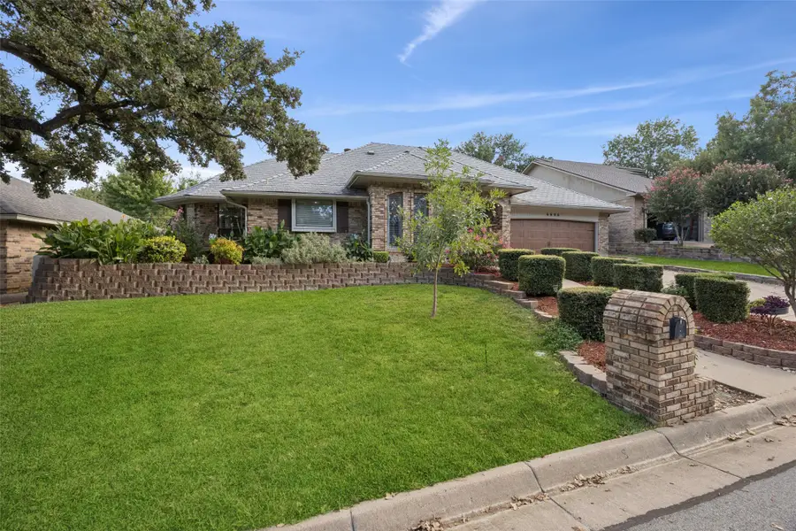 6606 Canalview Drive, Arlington, TX 76016 - Image #2