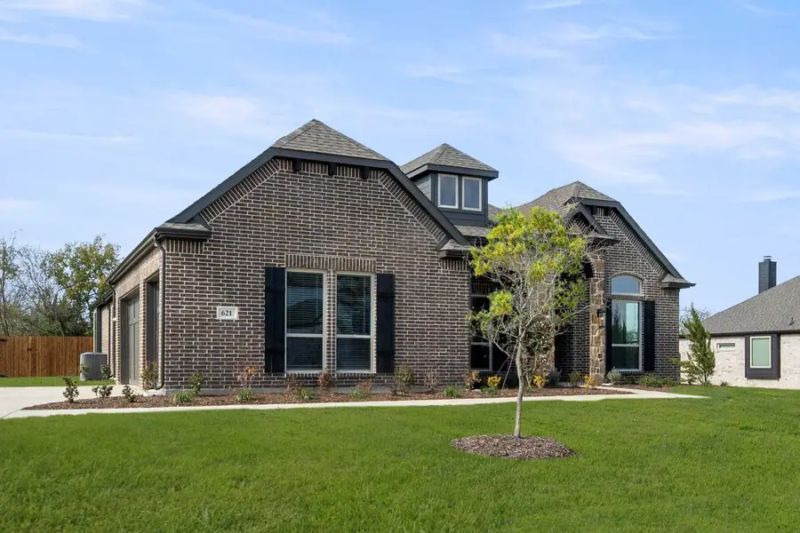 621 Hidden Lakes, Desoto, TX 75115 - Image #2