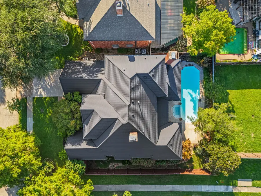 801 Spring Canyon Drive, Irving, TX 75063 - Image #3