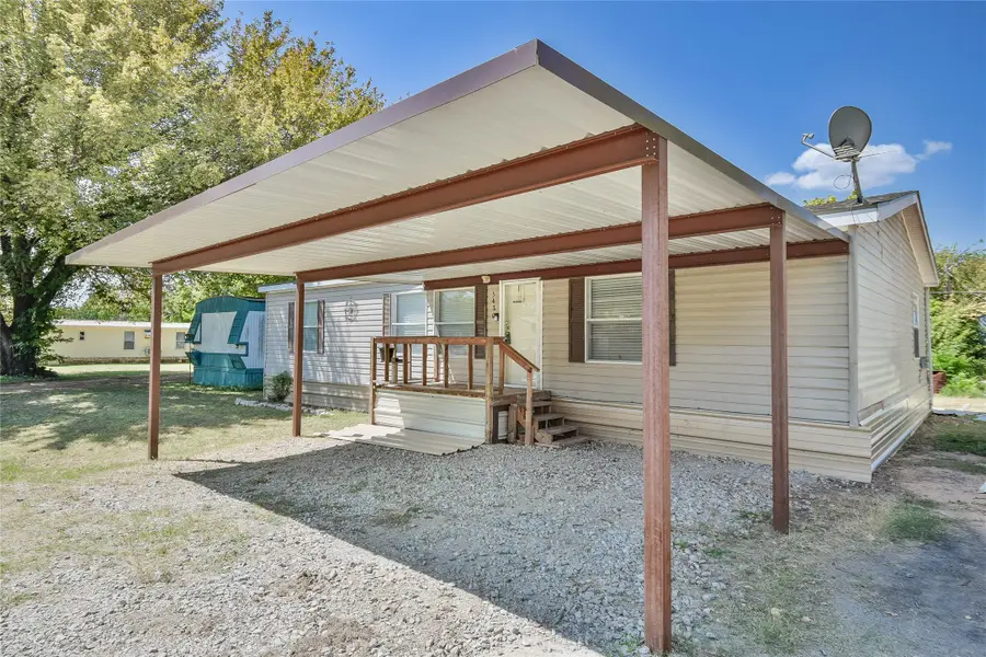 5420 Water View Drive, Granbury, TX 76048 - #3