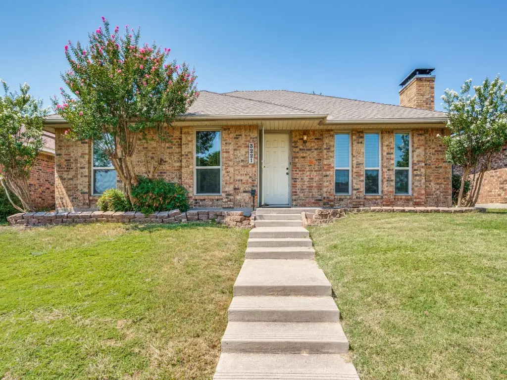 3221 Northview, Carrollton, TX 75007 - Image #1