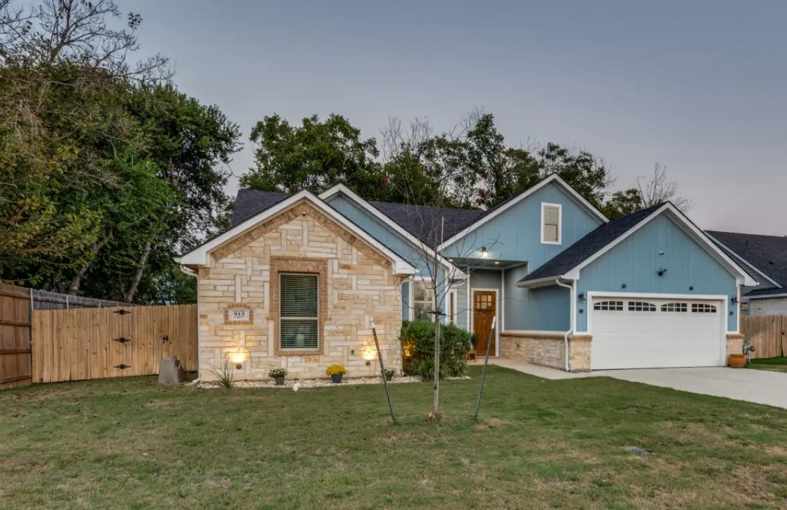 913 Cope Street, Mansfield, TX 76065 - Image #1
