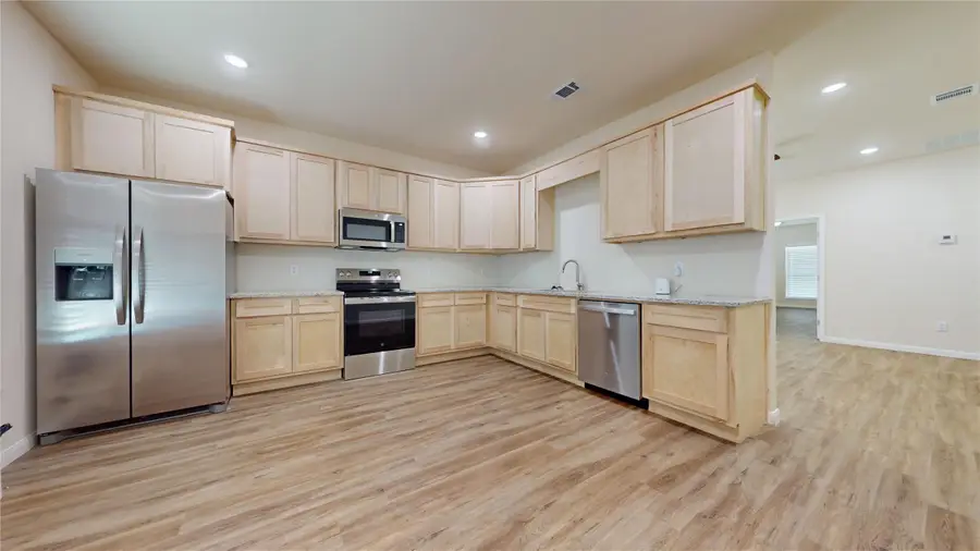 18636 Doubletree Drive, Justin, TX 76247 - Image #3