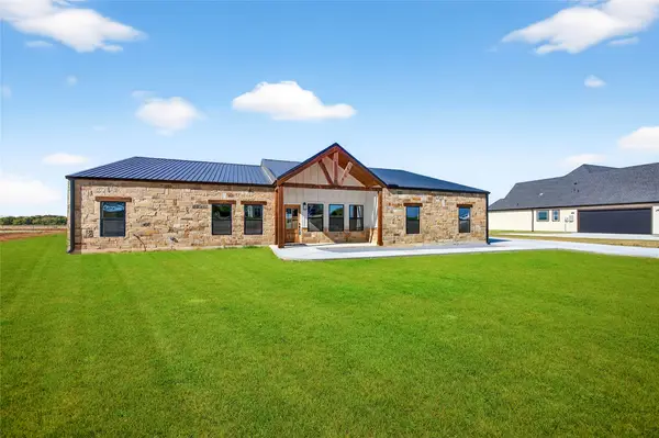 1172 Dixie Estates Way, Whitesboro, TX 76273