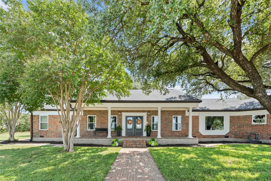 338 Hcr 2124 Loop, Whitney, TX 76692 - Image #2