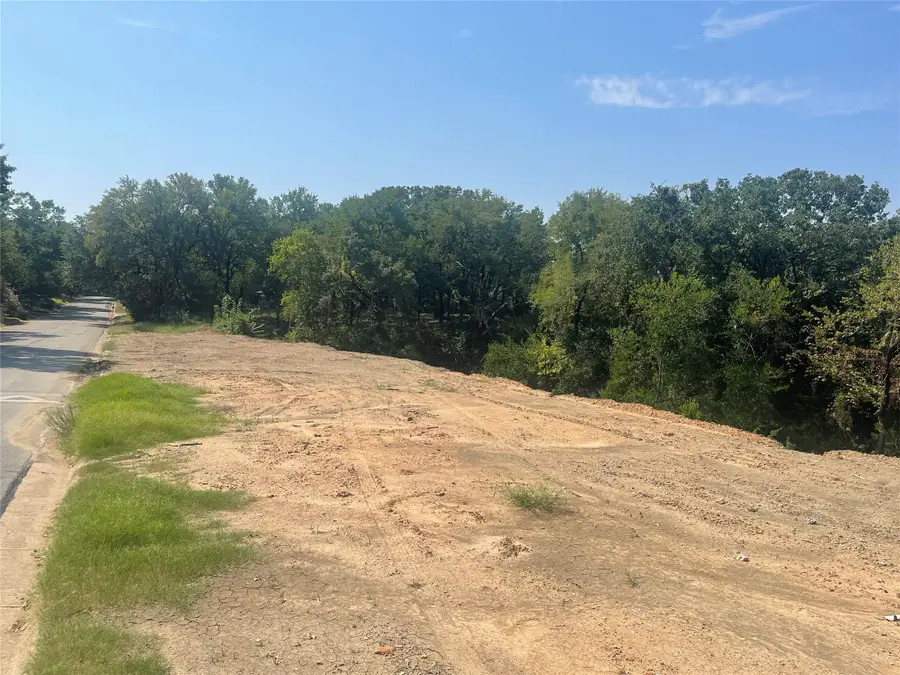 2724 Sunrise Drive, Arlington, TX 76006 - Image #2