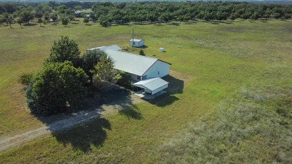 700 County Road 408, Comanche, TX 76442