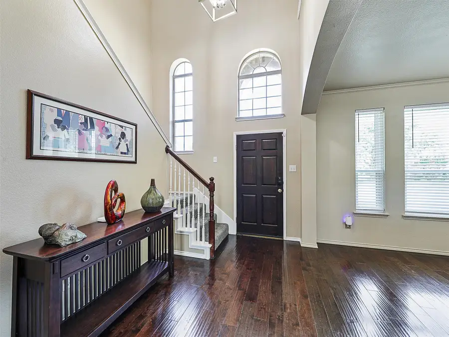 5609 Dark Forest Drive, McKinney, TX 75070 - Image #3