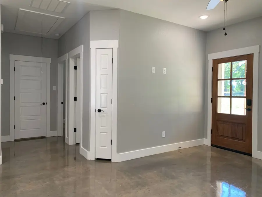 727 E Gandy Street, Denison, TX 75021 - Image #3