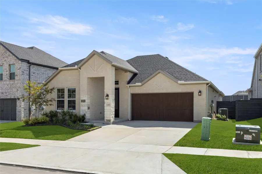 7260 Dragonfly Lane, Aubrey, TX 76227 - Image #2