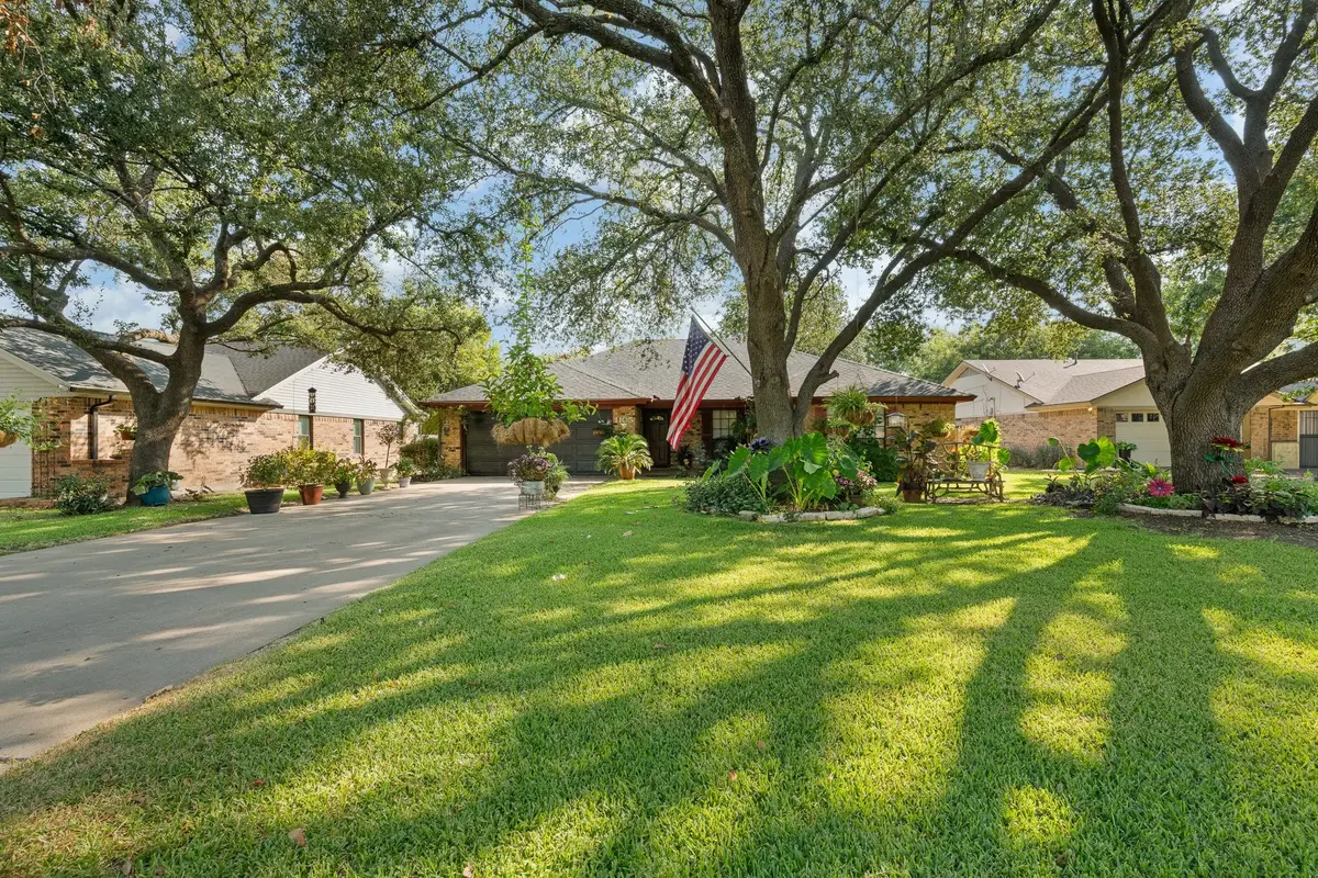 1105 Hemphill Court, Cleburne, TX 76033 - Image #1