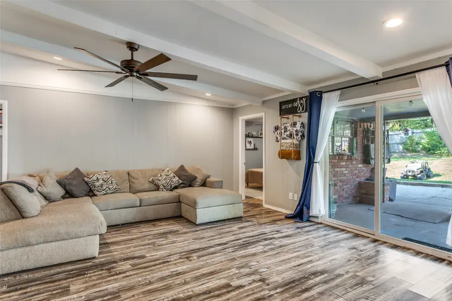 7501 Trimble Drive, Fort Worth, TX 76134 - Image #2