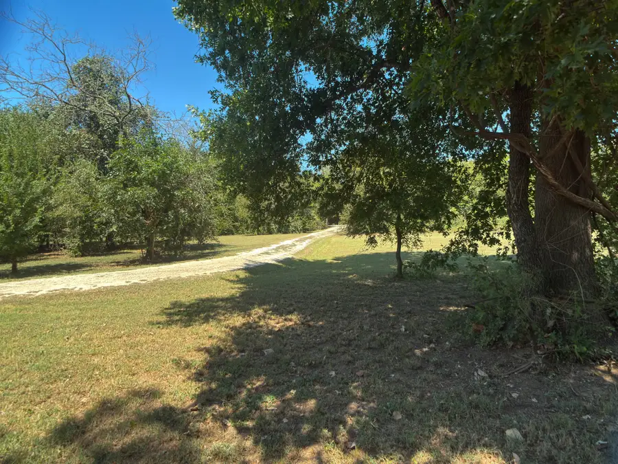 7545 County Road 206, Grandview, TX 76050 - Image #3